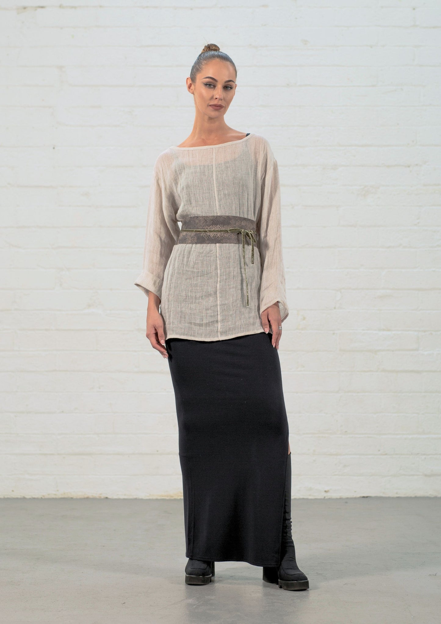 Dafna Slit Skirt: Black ( regular)