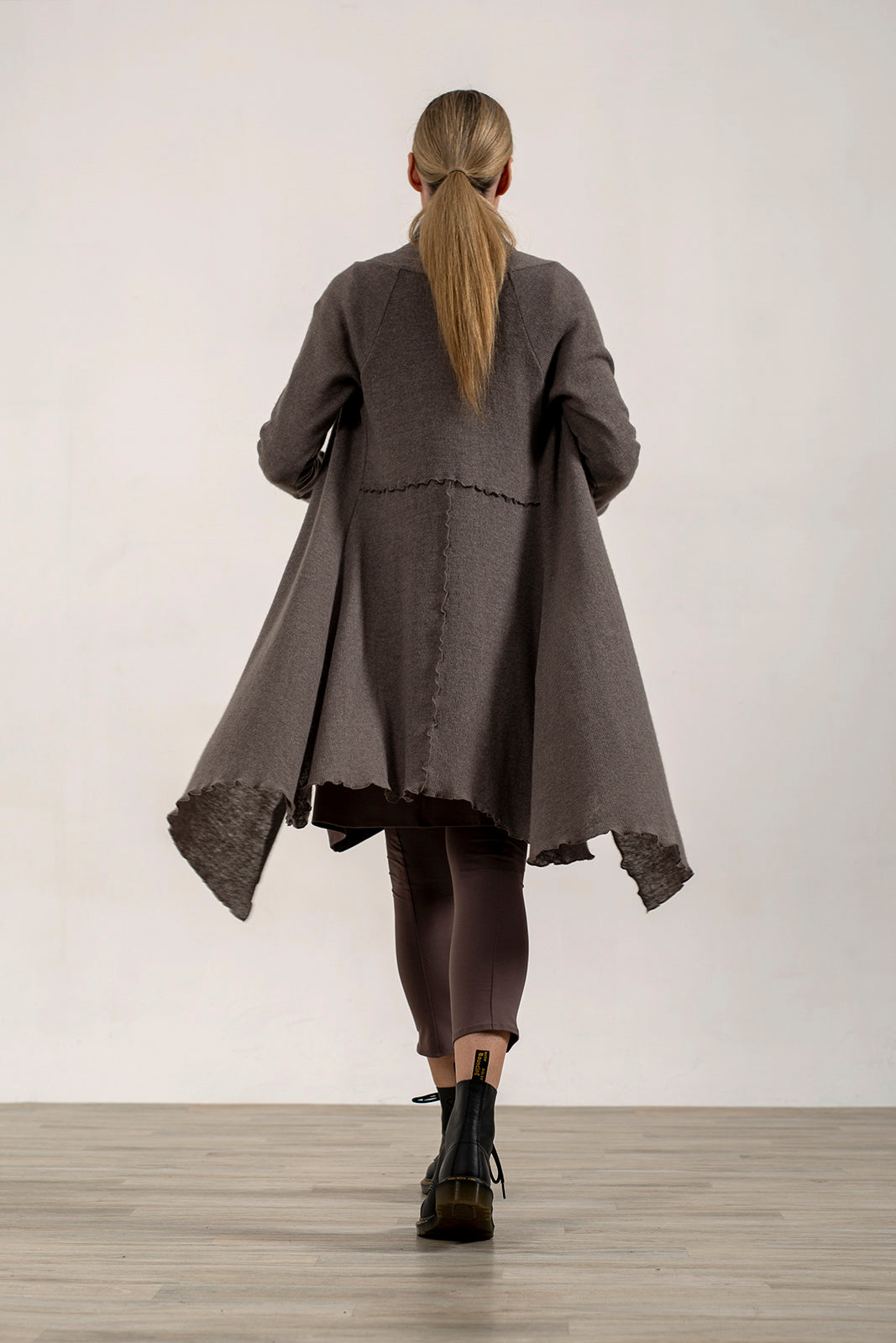 Paris Cardi ( mink)
