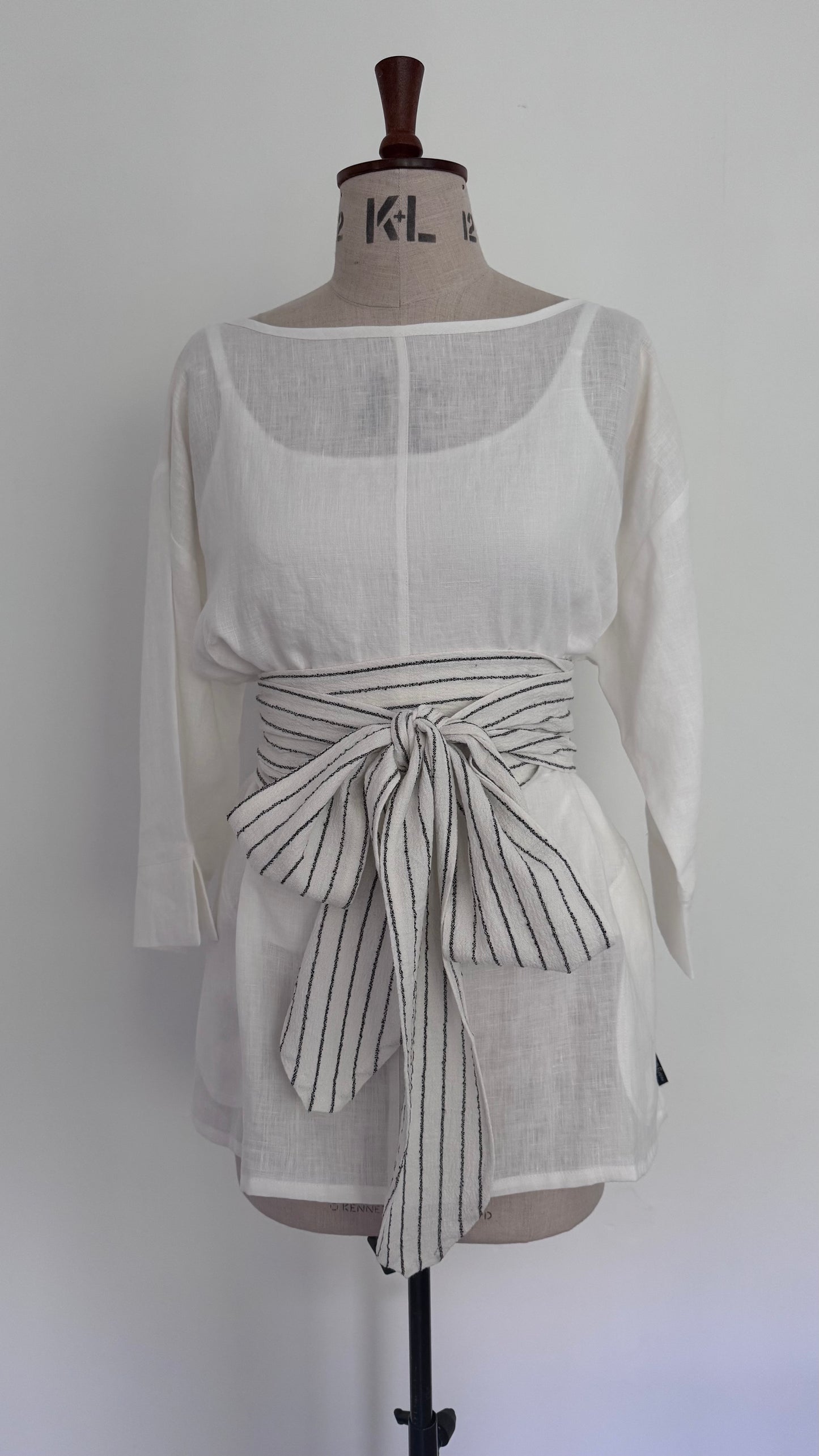 Ecru Sara Linen shirt