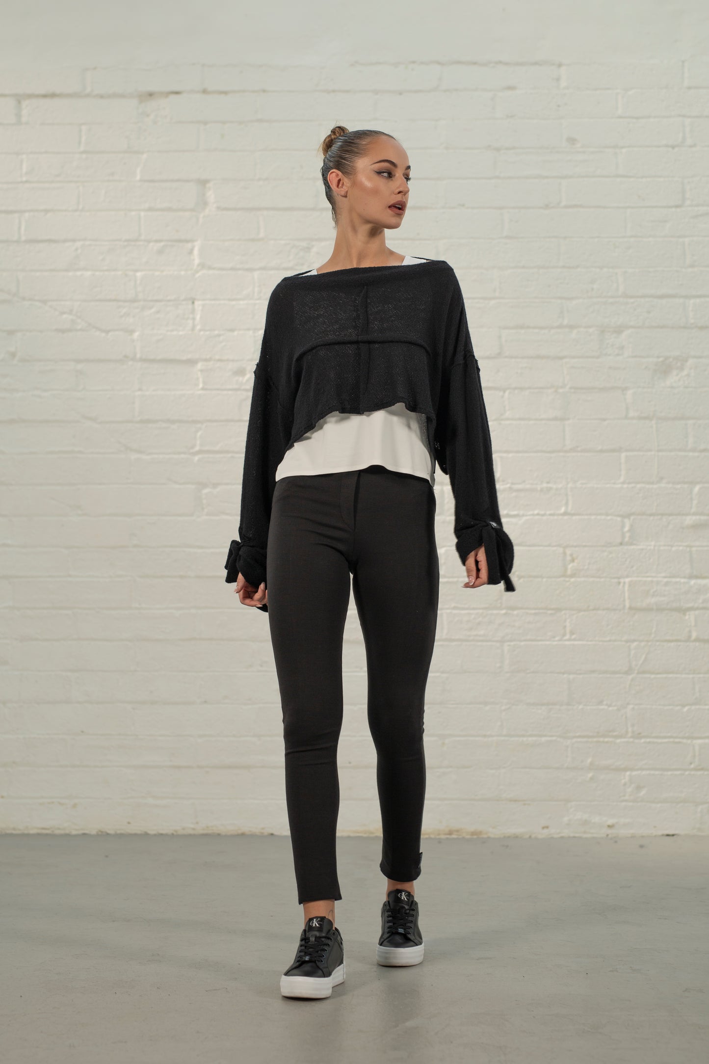 Mo short layering vest NAVY