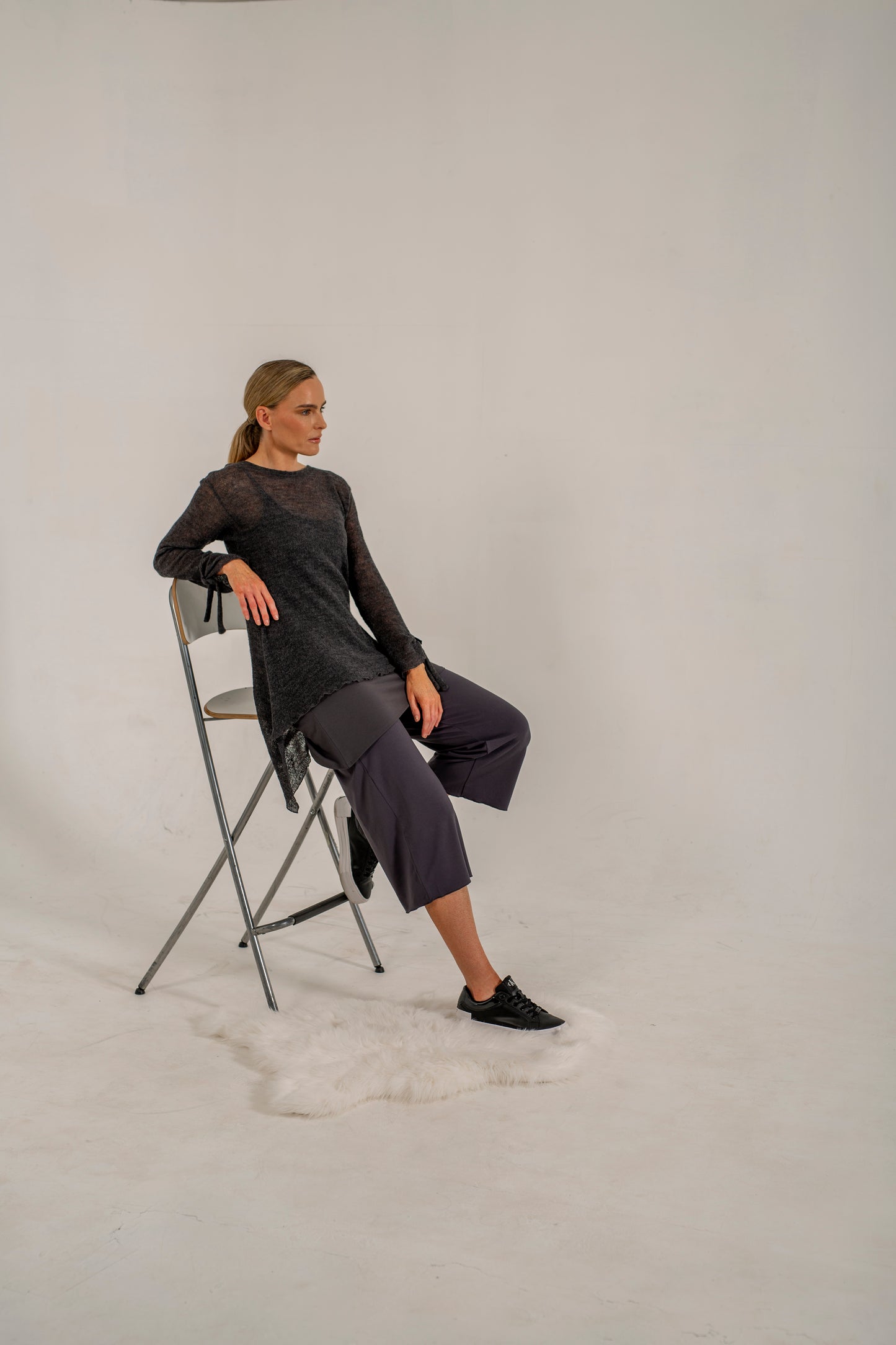 Tatiana Long knit ( Lead)