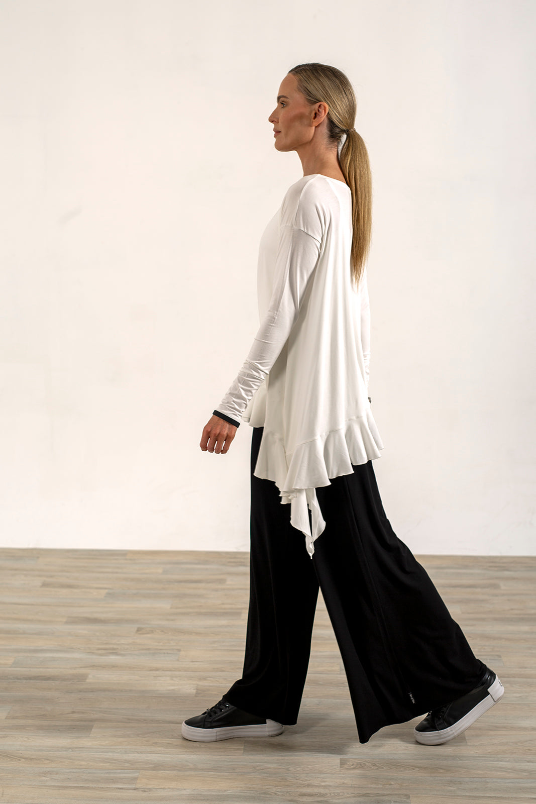Monique Frill Hem Tunic (Soft White)