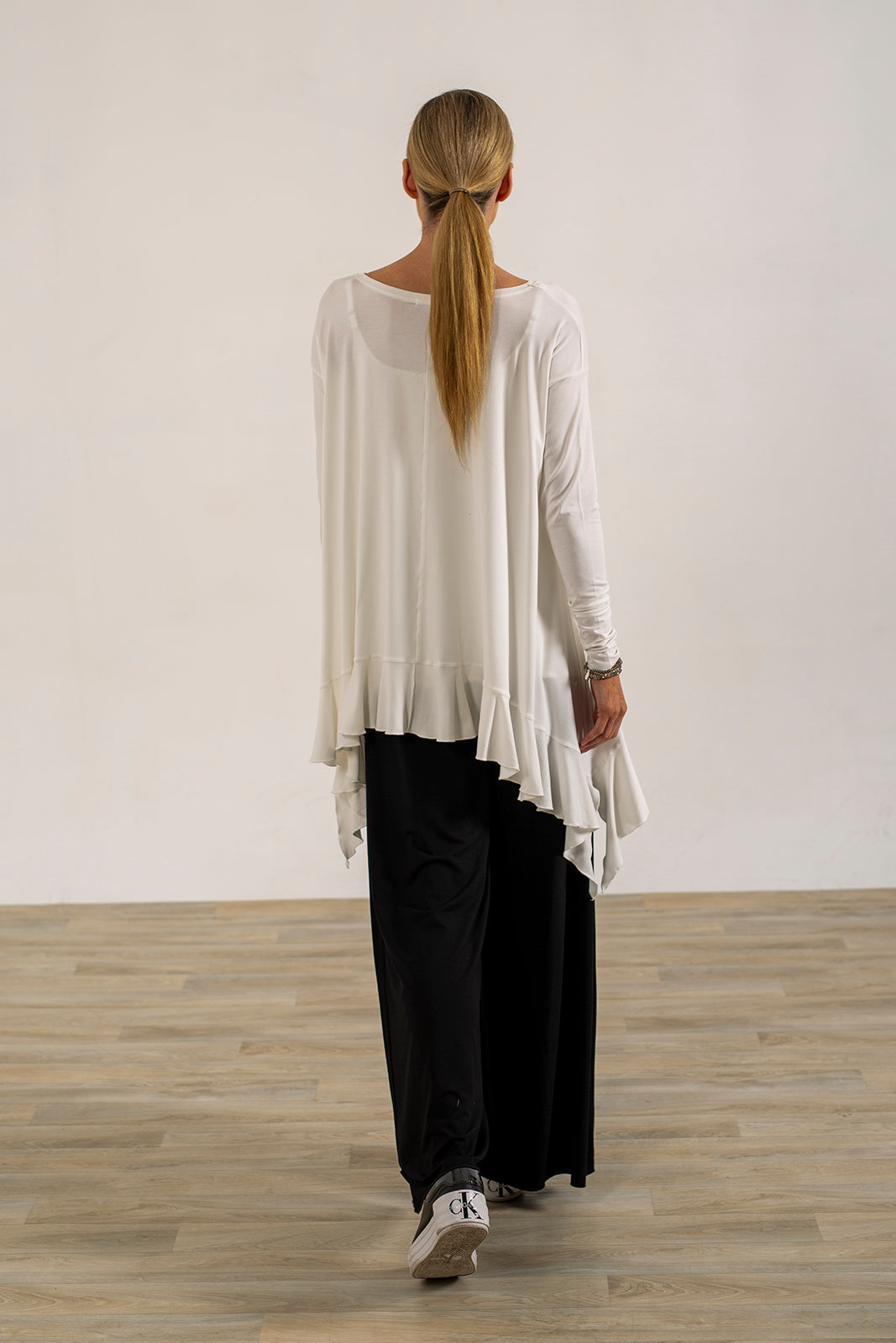Monique Frill Hem Tunic (Soft White)