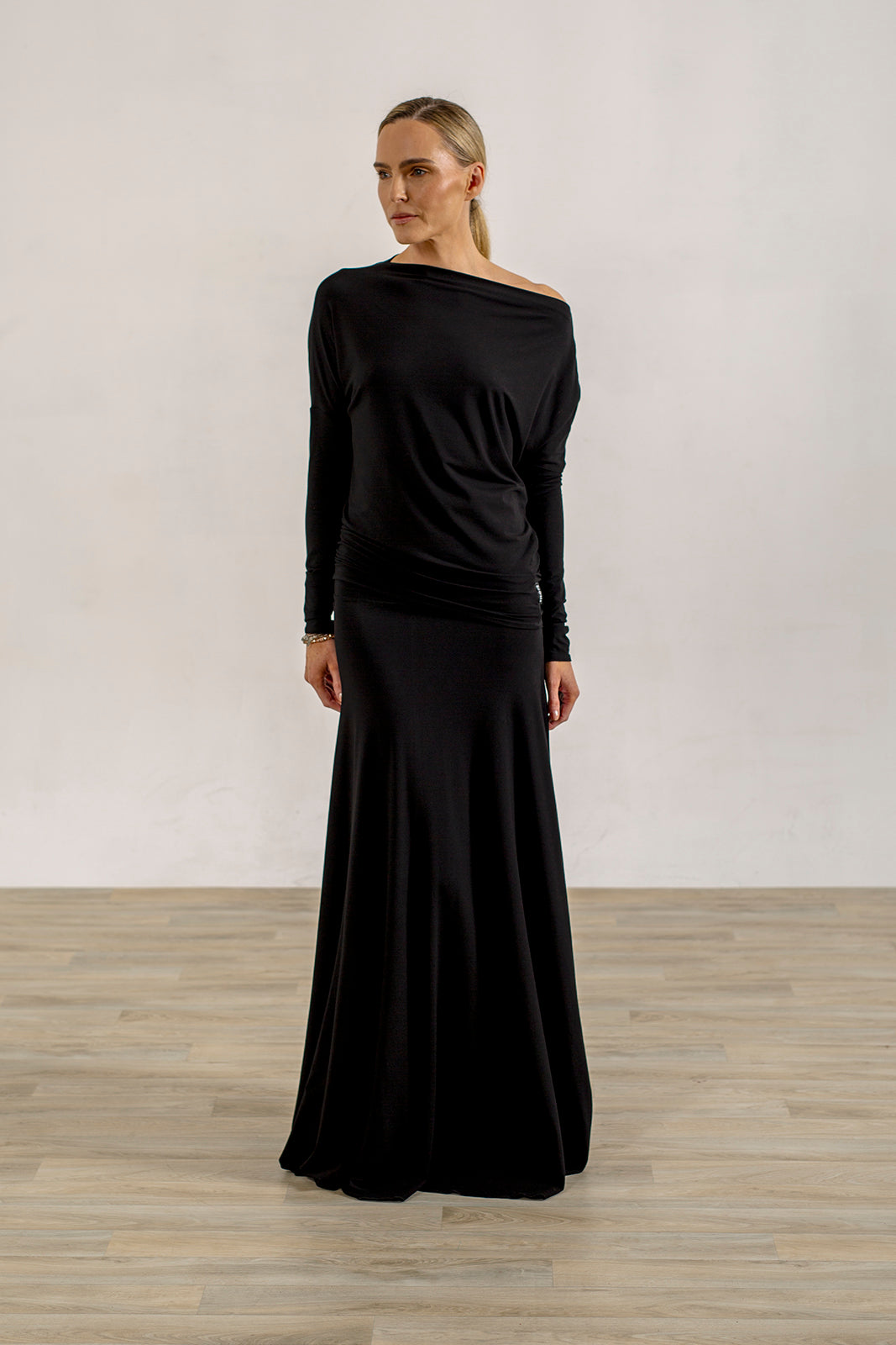 Abbe Asymetrical top (black)