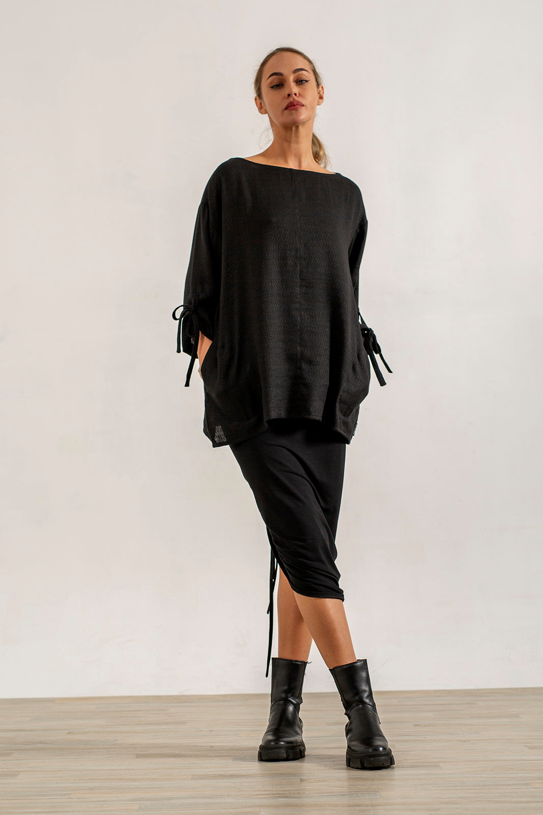 Shannon Drawstring Skirt (black)