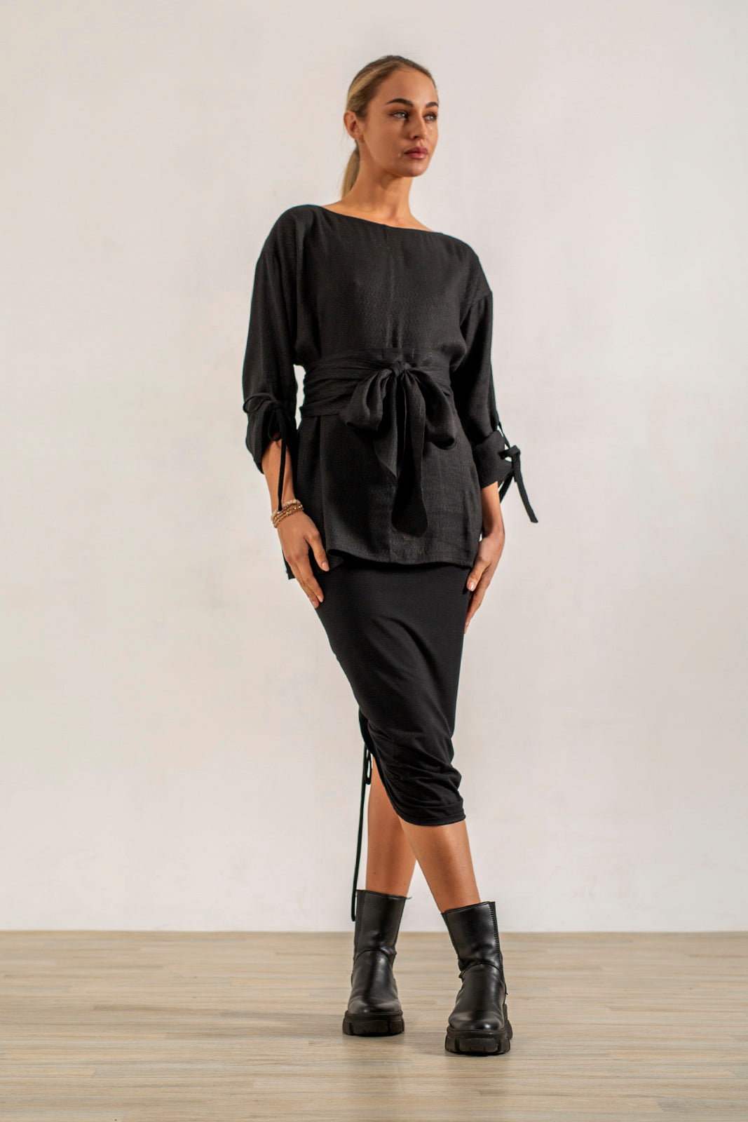 Shannon Drawstring Skirt (black)