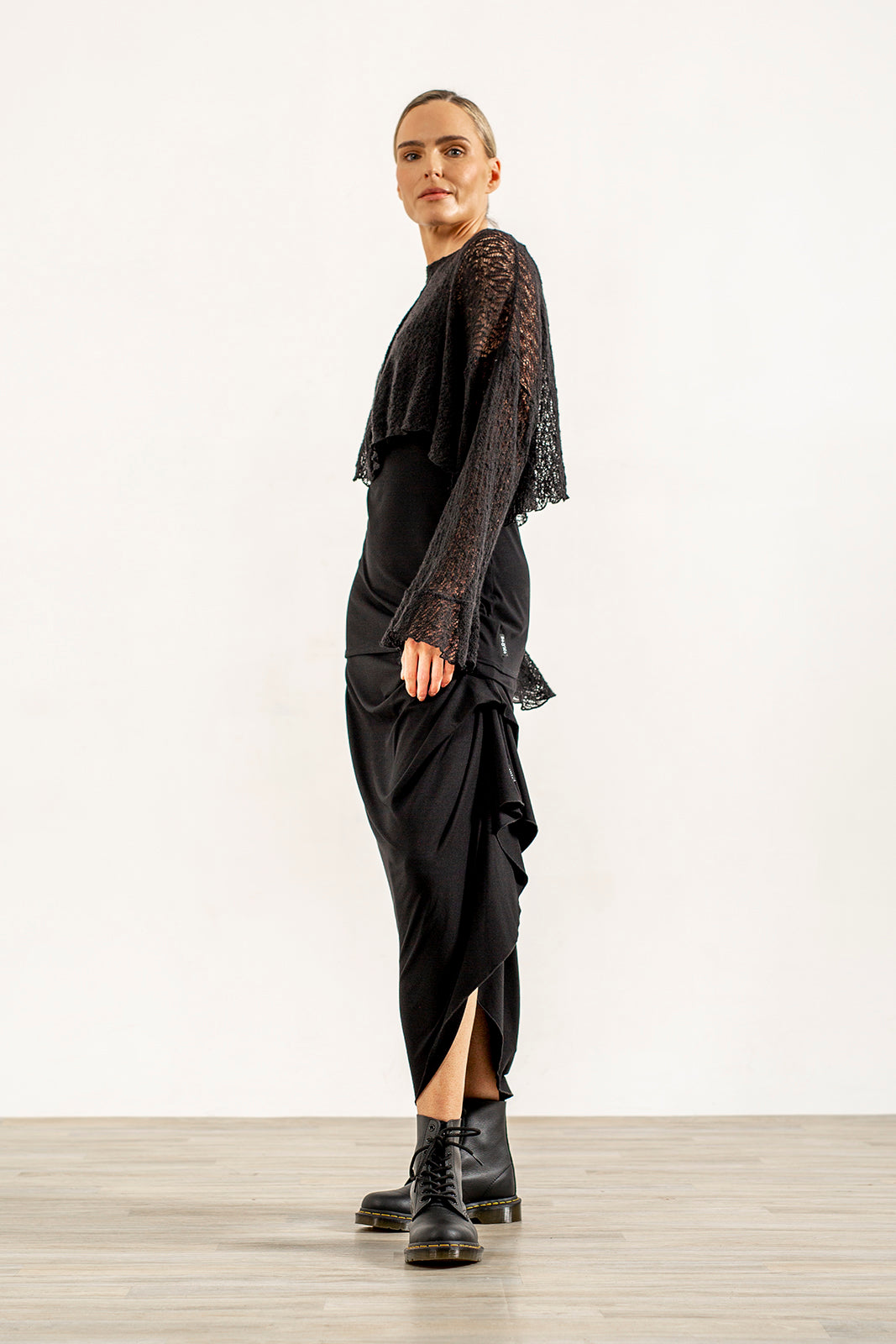 Harper Asymetrical Skirt (black)