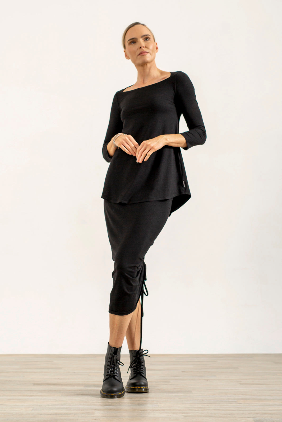 Shannon Drawstring Skirt (black)