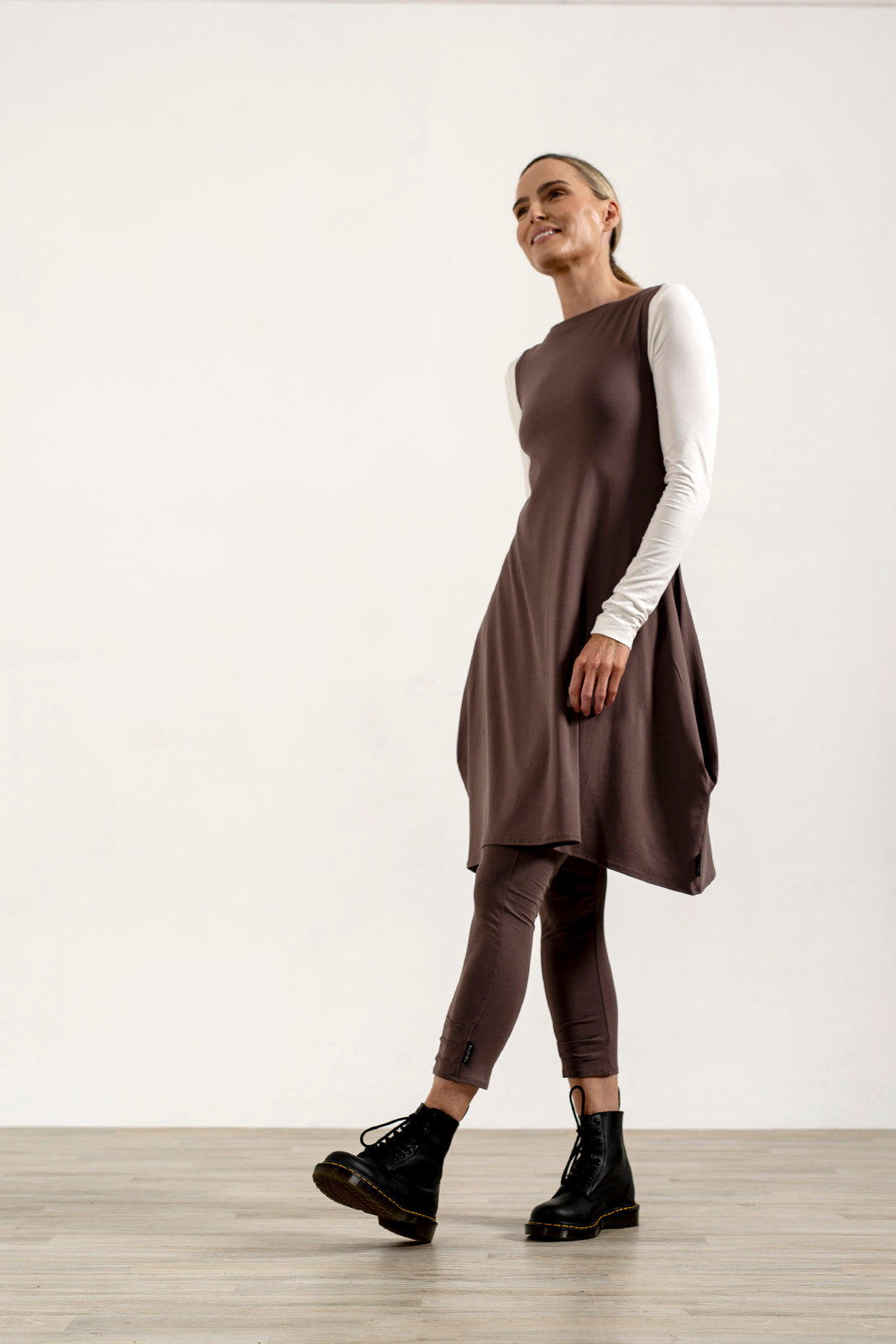 Lola Tuck Hem Leggings Mink