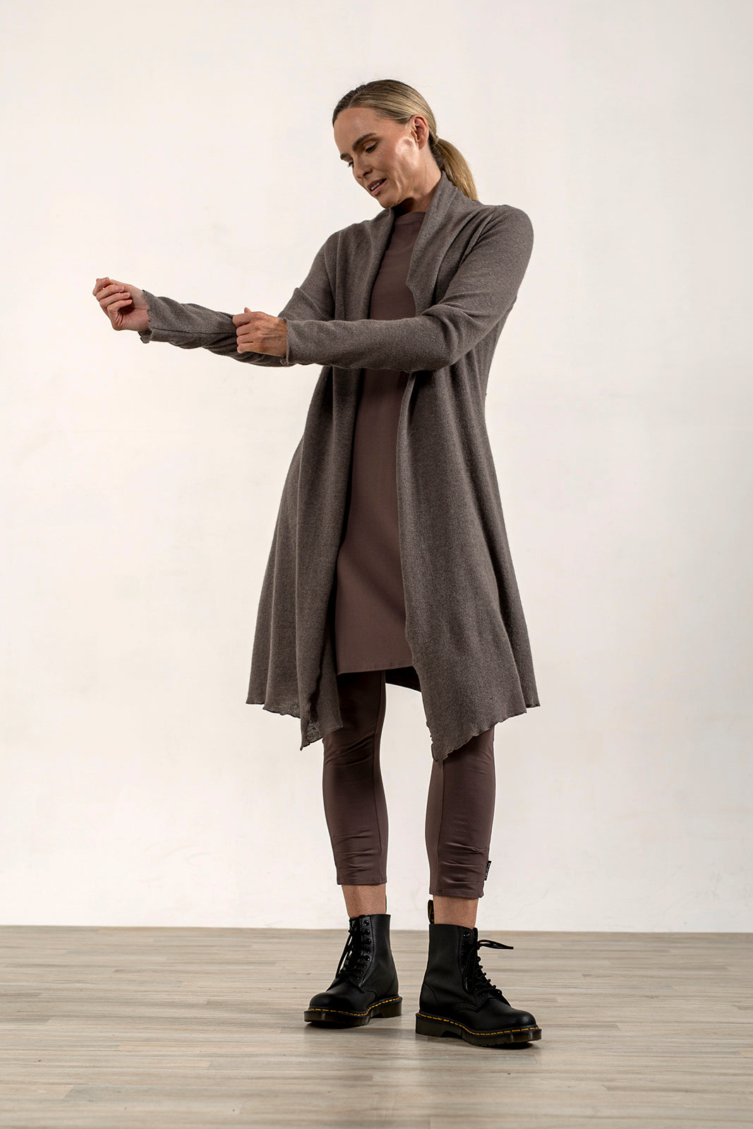 Lola Tuck Hem Leggings Mink