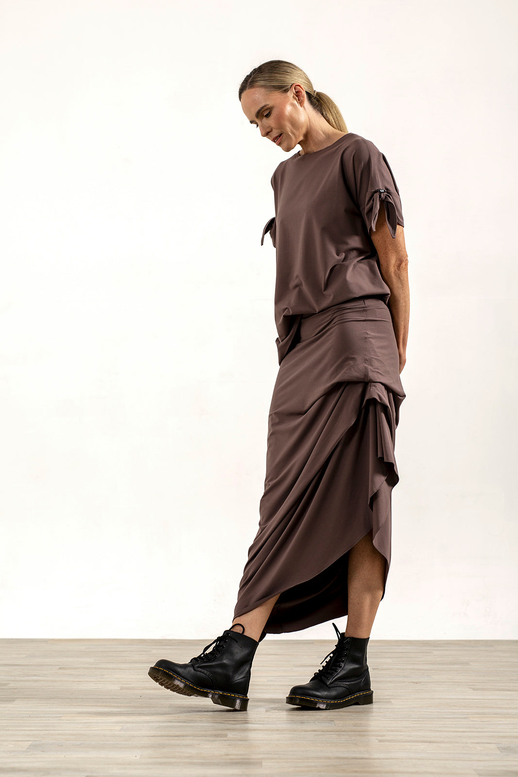 Kanchan Oversize Tee (Mink)