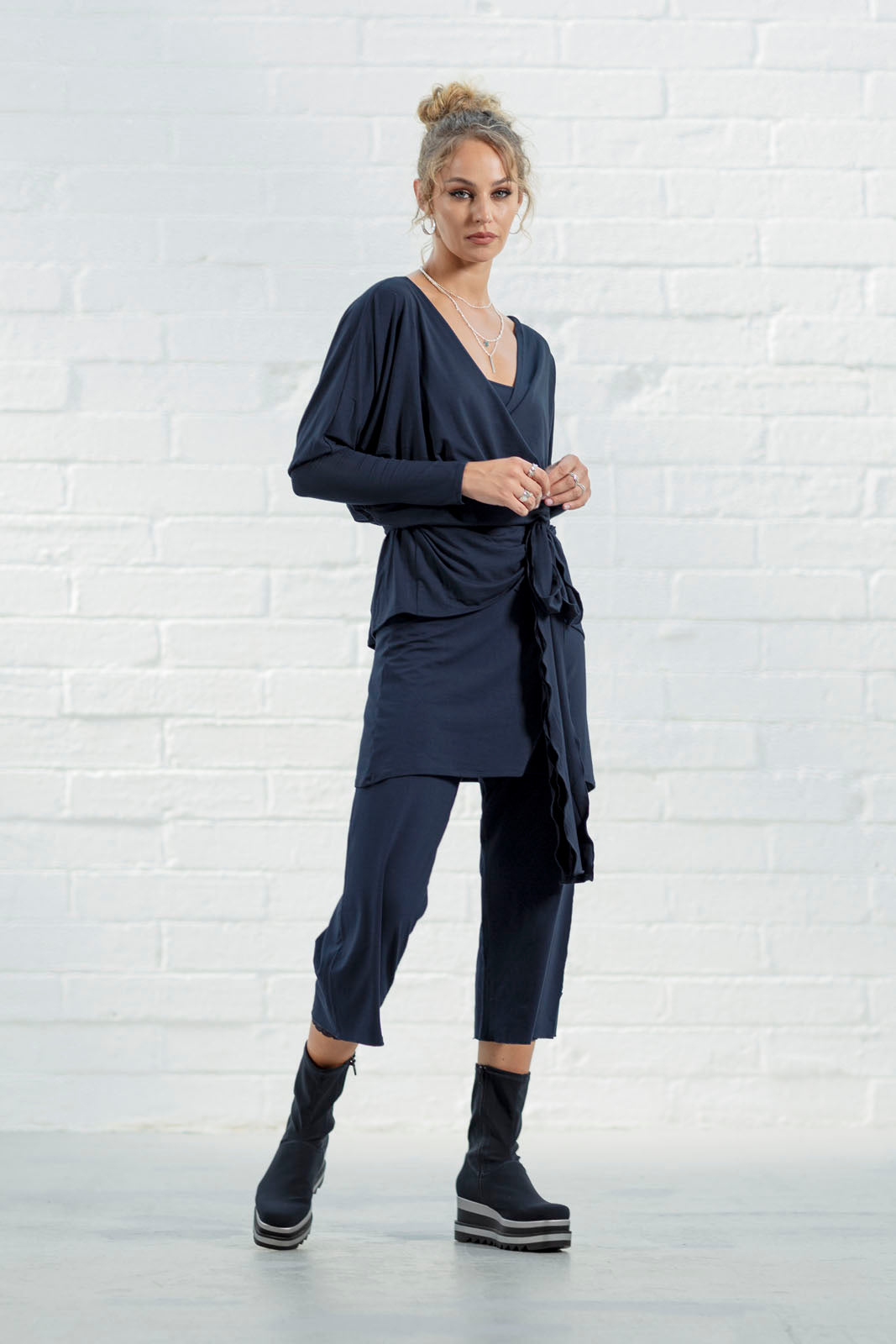 Navy Ellen Crop Palazzos (narrow)